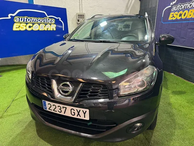 Usado Nissan Qashqai +2 Tekna 140 CV (102 kW) 2010 Negro SUV