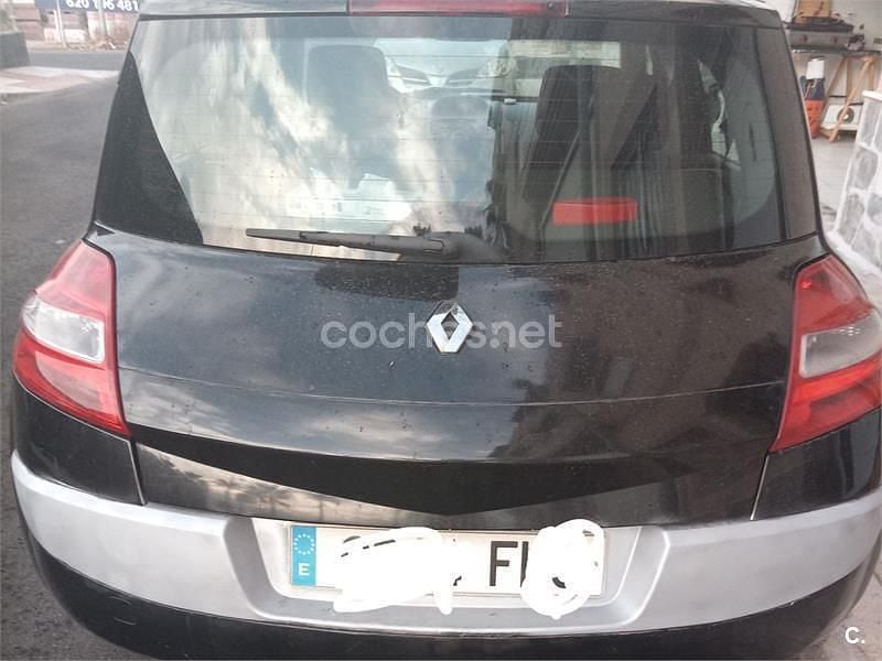 Negro Usado 2007 Renault Mégane II Extreme Berlina | 2000 € (Buen precio) - Imagen 1/4
