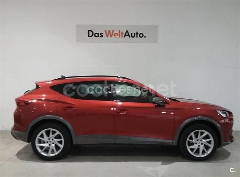 Usado Cupra Formentor 150 CV (110 kW) 2023 Rojo SUV