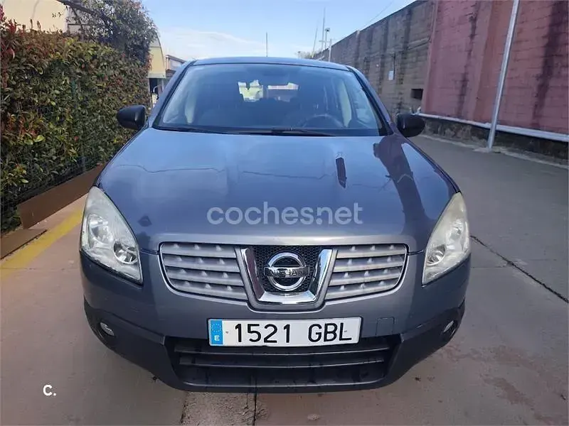 Usado Nissan Qashqai Tekna 150 CV (110 kW) 2008 Gris / plata SUV