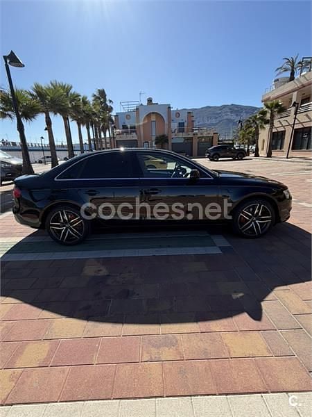 Usado Audi A4 170 CV (125 kW) 2015 Negro Berlina