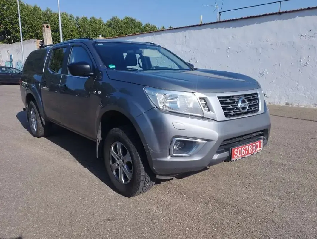 Usado Nissan Navara Visia 163 CV (119 kW) 2017 Gris Pickup/Camioneta