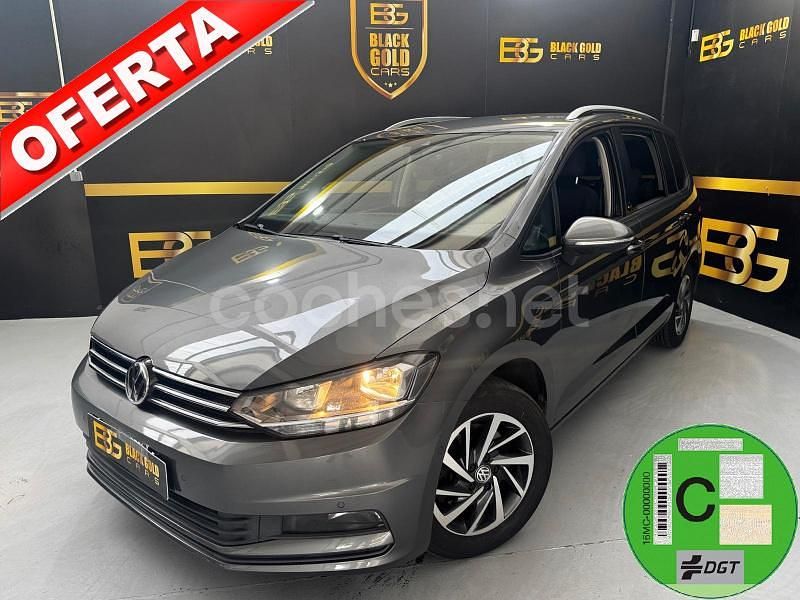 Gris / plata Usado 2018 VW Touran Advance Monovolumen | 14.990 € (Super precio) - Imagen 1/4