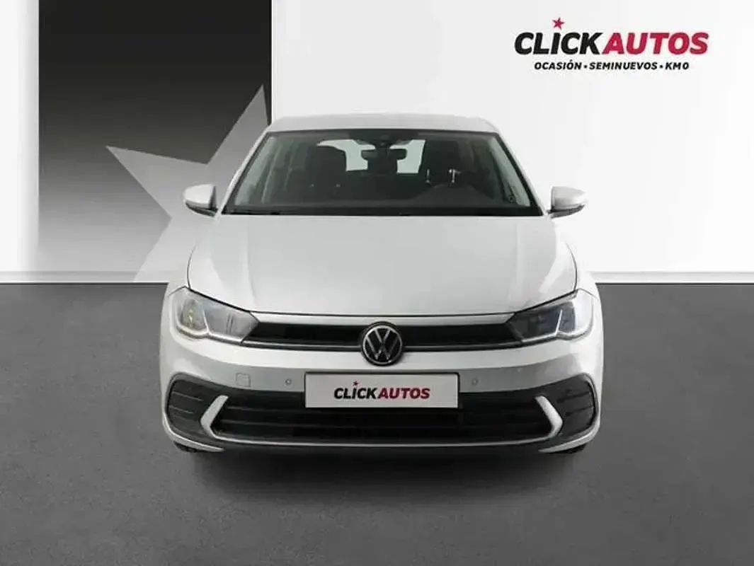 Usado VW Polo Life 95 CV (69 kW) 2024 Plateado Utilitario