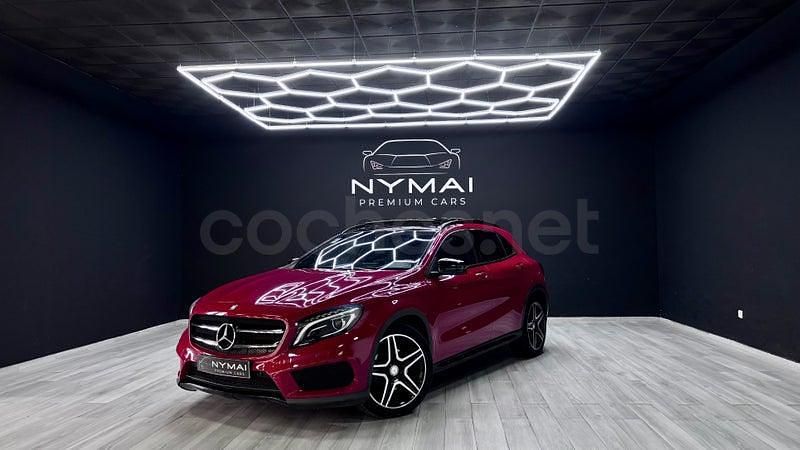 Usado Mercedes GLA220 AMG line 170 CV (125 kW) 2014 Rojo SUV