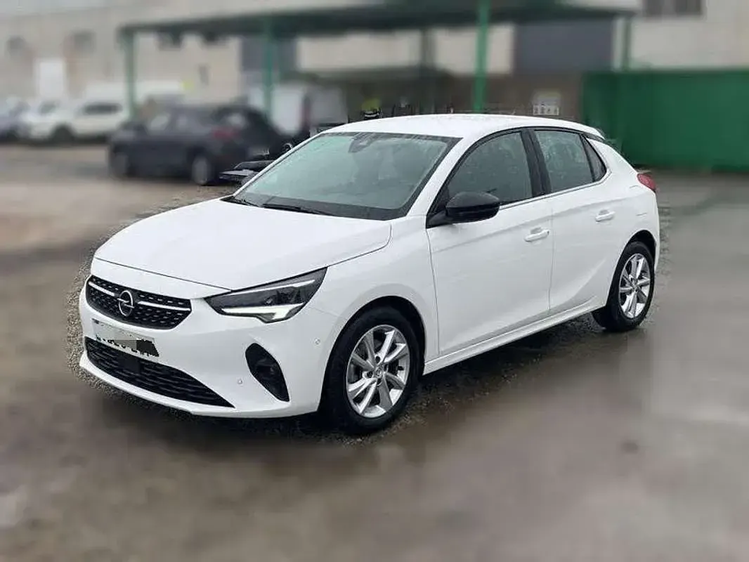 Usado Opel Corsa Elegance 101 CV (74 kW) 2022 Blanco Utilitario