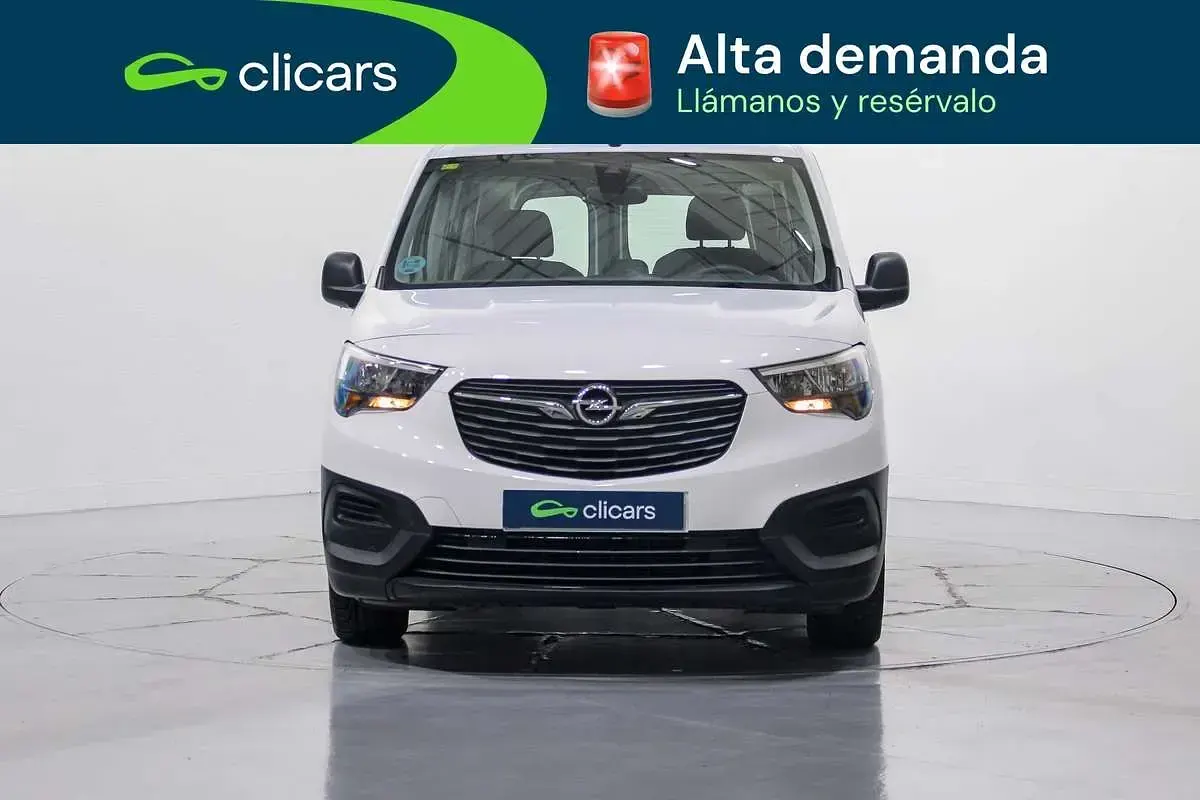 Usado Opel Combo Expression 101 CV (74 kW) 2020 Blanco Monovolumen