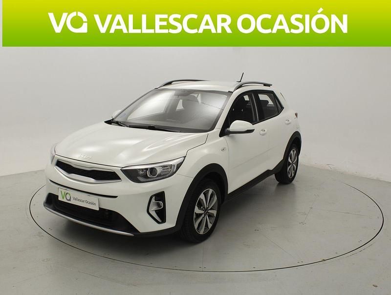 Blanco Usado 2023 Kia Stonic SUV | 17.600 € (Precio justo) - Imagen 1/4