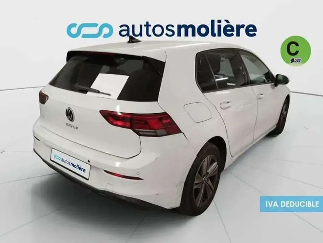 Usado VW Golf VIII Life 110 CV (80 kW) 2022 Blanco Utilitario
