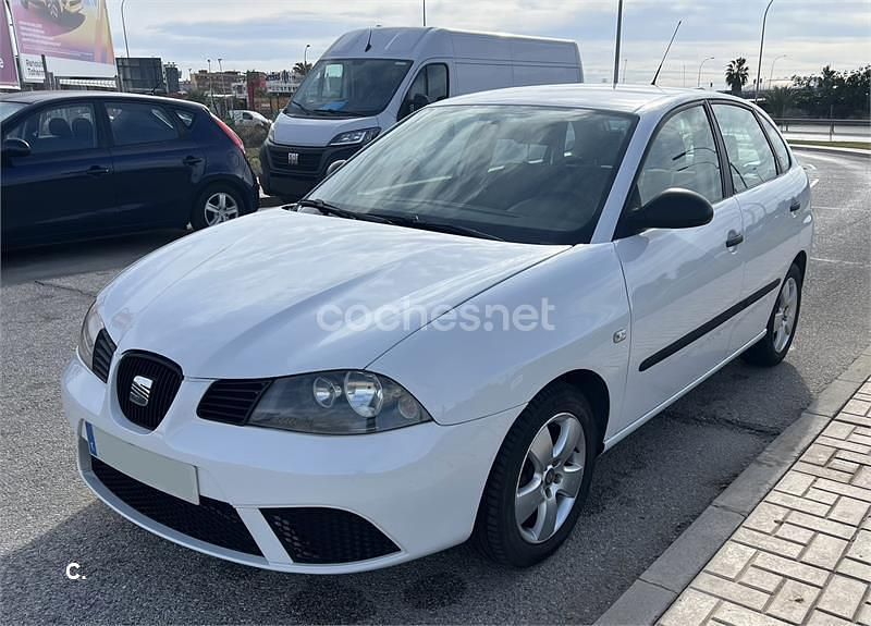 Usado Seat Ibiza Sport 80 CV (58 kW) 2007 Blanco Berlina