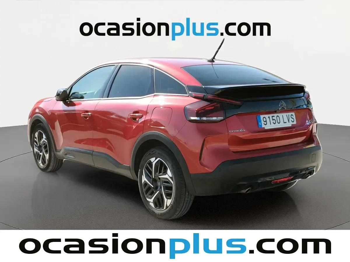 Usado Citroën C4 Feel 131 CV (96 kW) 2021 Rojo SUV