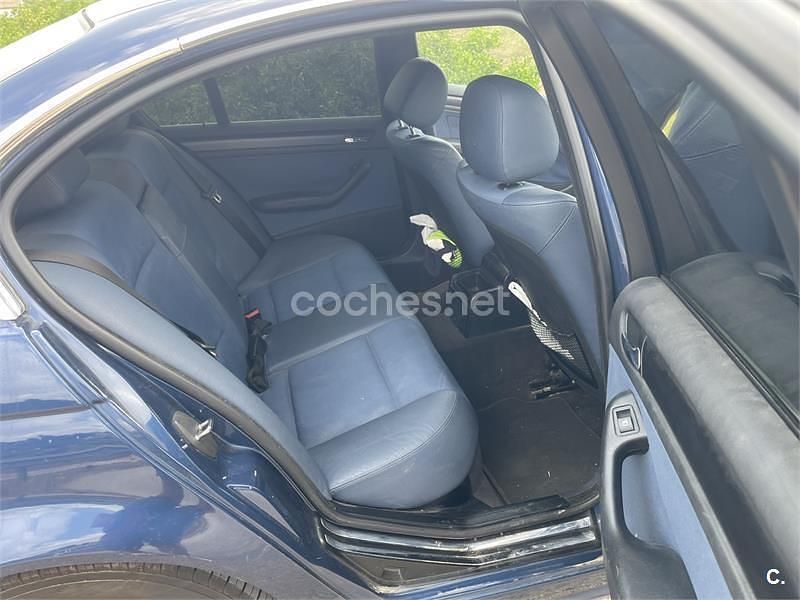 Usado BMW 325 192 CV (141 kW) 2004 Azul Berlina