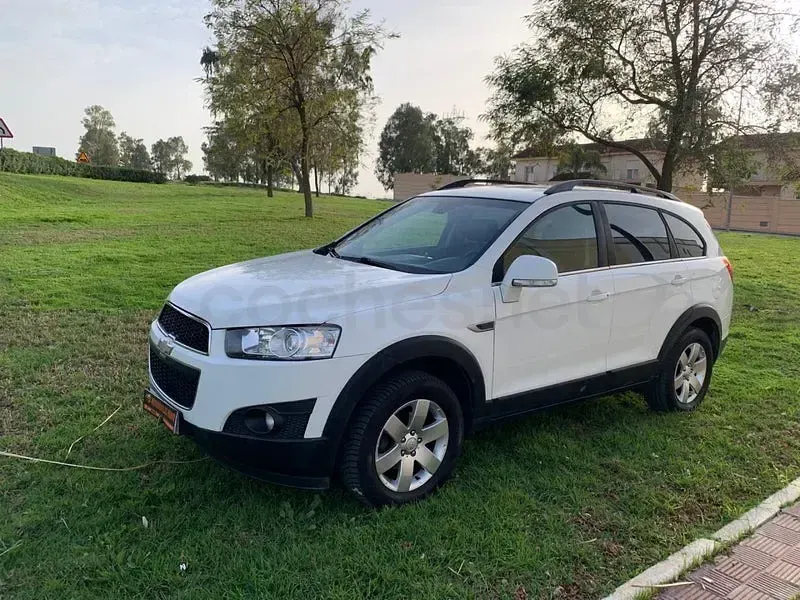 Usado Chevrolet Captiva LT 184 CV (135 kW) 2013 Blanco SUV