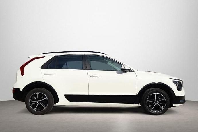 Usado Kia Niro 129 CV (94 kW) 2025 Blanco SUV