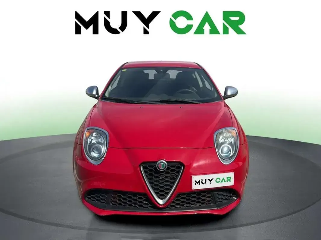 Usado Alfa Romeo Giulia Super 201 CV (147 kW) 2018 Rojo Berlina