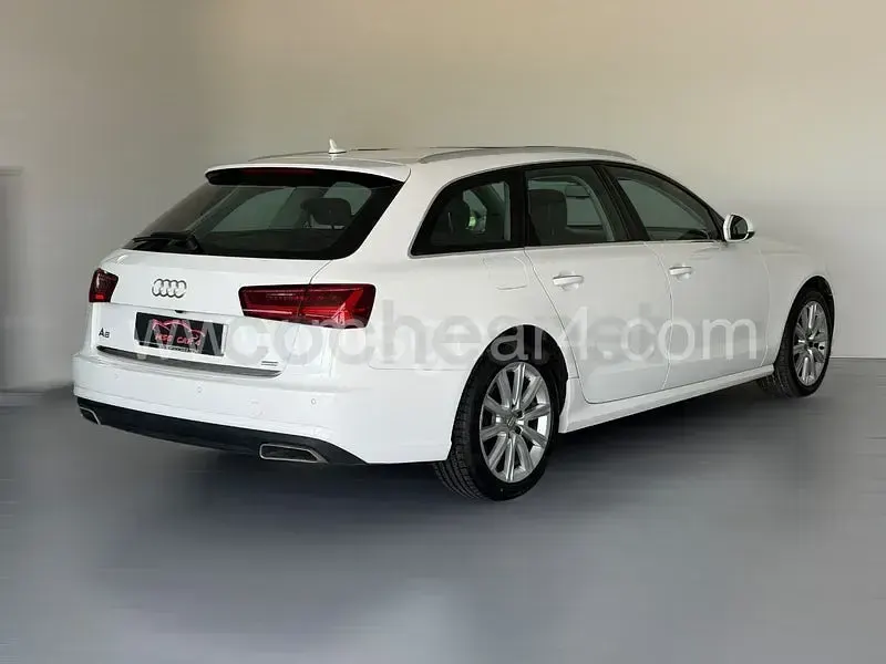 Usado Audi A6 190 CV (139 kW) 2016 Blanco Familiar