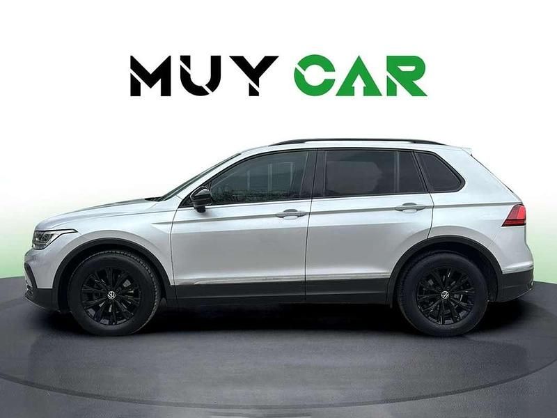 Usado VW Tiguan 131 CV (96 kW) 2021 Gris SUV
