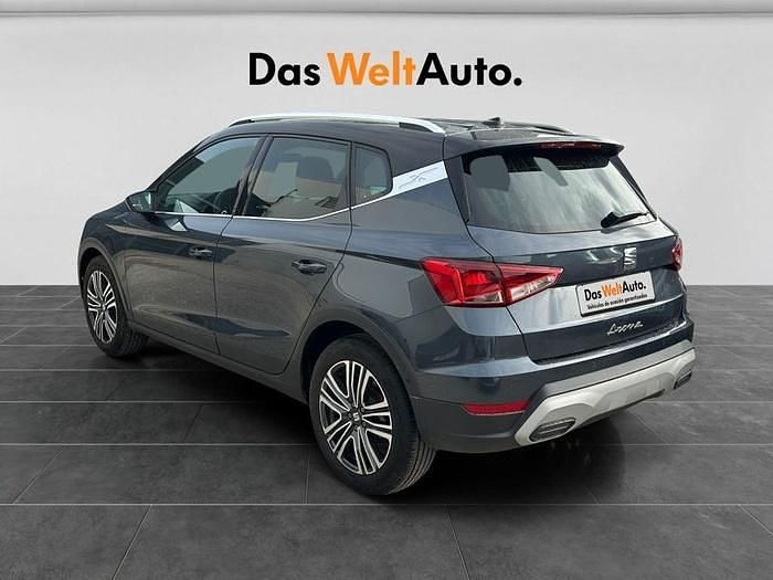 Usado Seat Arona Xperience 115 CV (84 kW) 2025 Gris SUV
