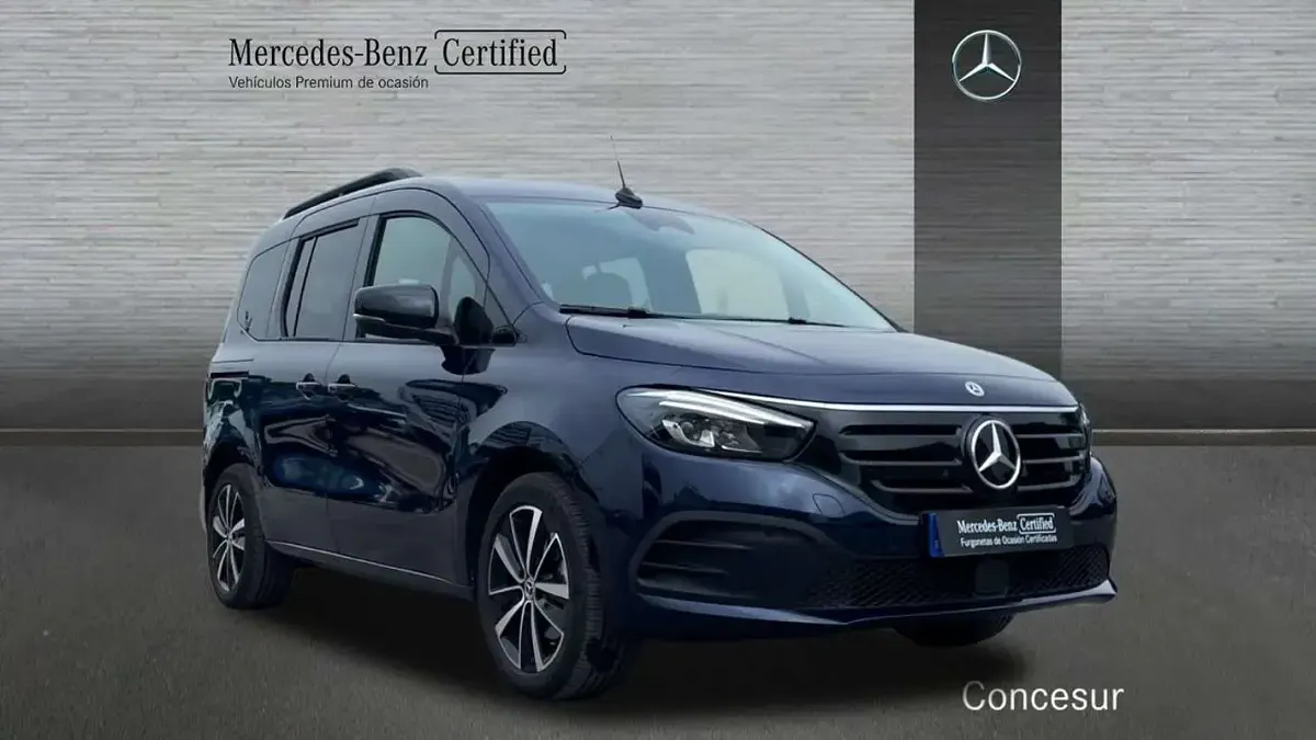 Usado Mercedes EQT200 44 kW (61 CV) 2023 Azul Monovolumen
