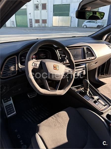 Usado Seat Leon ST 4Drive 300 CV (220 kW) 2020 Negro Familiar