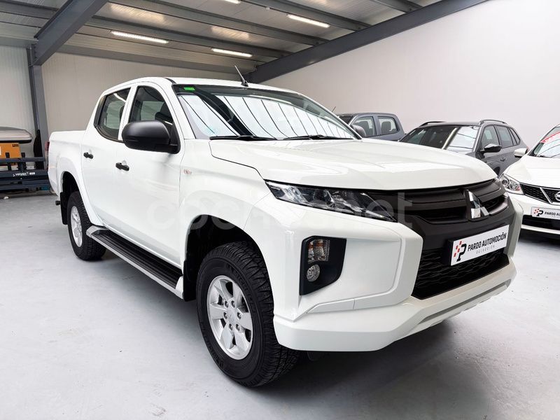 Blanco Usado 2021 Mitsubishi L200 Recogida | 29.900 € (Un poco caro) - Imagen 1/4