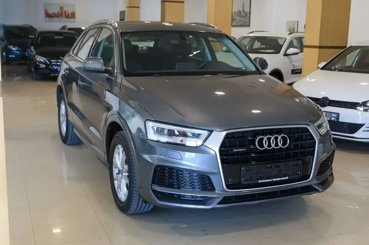 Usado Audi Q3 S-Line 184 CV (135 kW) 2017 Gris SUV