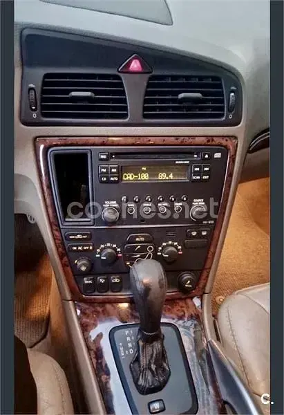 Usado Volvo XC70 Kinetic 185 CV (136 kW) 2007 Verde Familiar