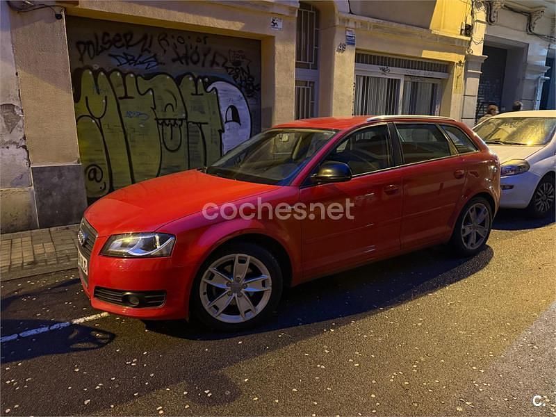 Usado Audi A3 Ambition 160 CV (117 kW) 2009 Rojo Berlina