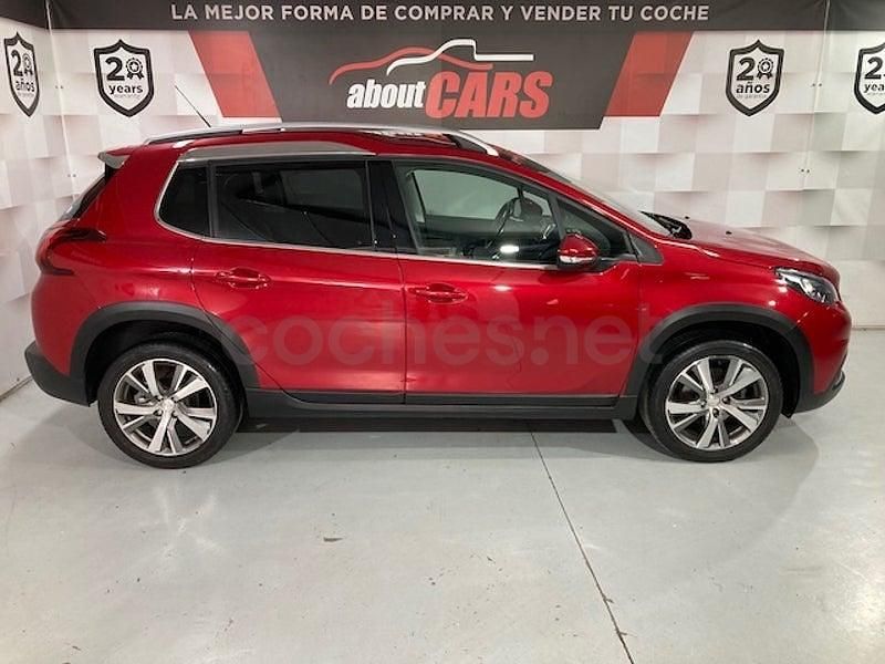 Usado Peugeot 2008 Allure 130 CV (95 kW) 2019 Rojo SUV