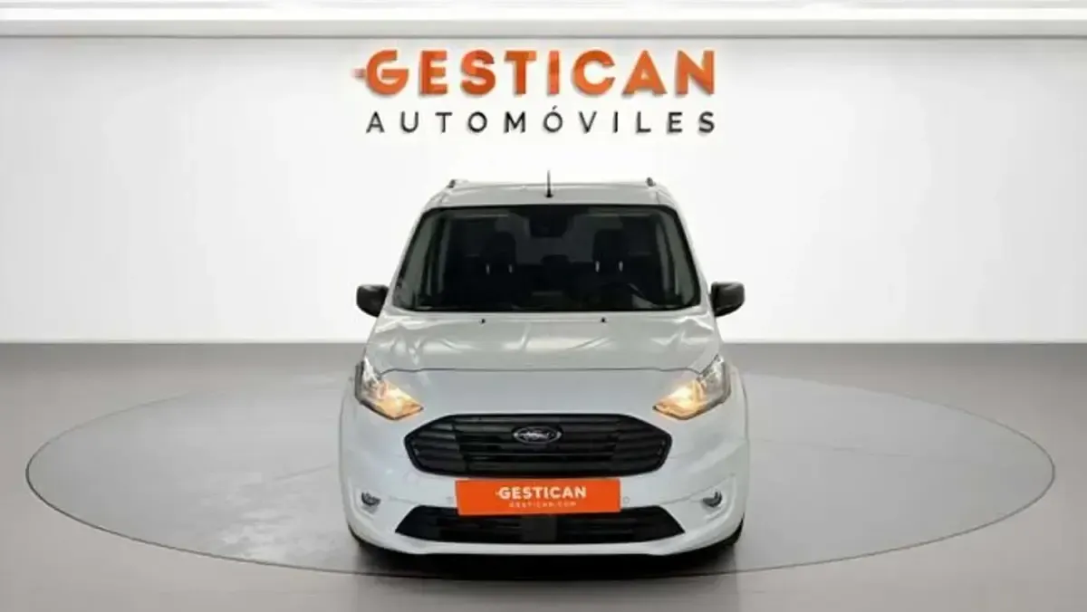 Usado Ford Tourneo Connect Trend 95 CV (69 kW) 2022 Blanco Monovolumen