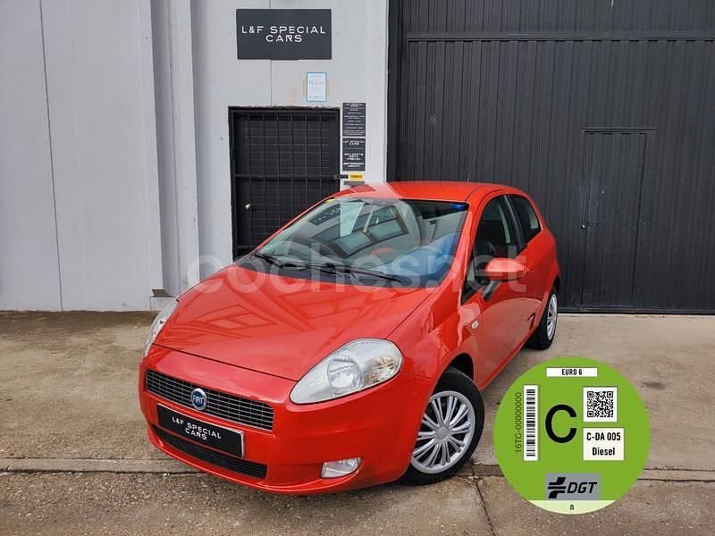 Naranja Usado 2006 Fiat Grande Punto Active Utilitario | 5500 € (Caro) - Imagen 1/4