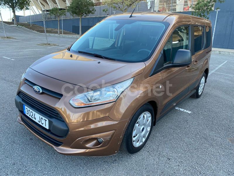 Naranja Usado 2015 Ford Tourneo Connect Titanium Monovolumen | 9990 € (Buen precio) - Imagen 1/4