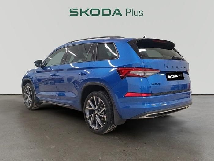 Usado Skoda Kodiaq SportLine 150 CV (110 kW) 2022 Azul SUV