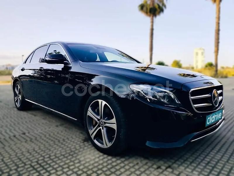 Usado Mercedes E400 340 CV (250 kW) 2019 Negro Familiar