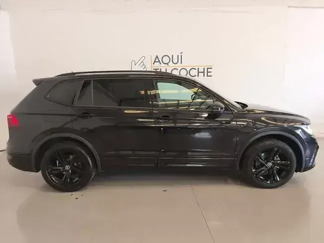 Usado VW Tiguan Allspace R-line 150 CV (110 kW) 2023 Negro SUV