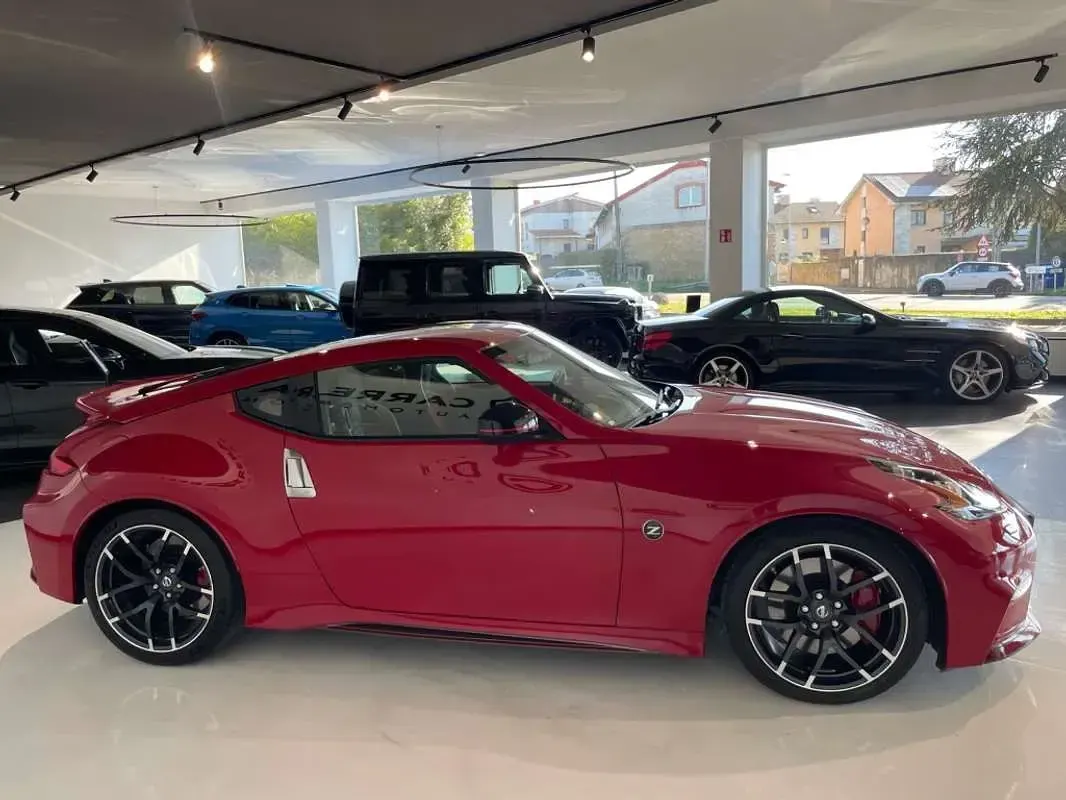 Usado Nissan 370Z Nismo 344 CV (253 kW) 2016 Rojo Coupe