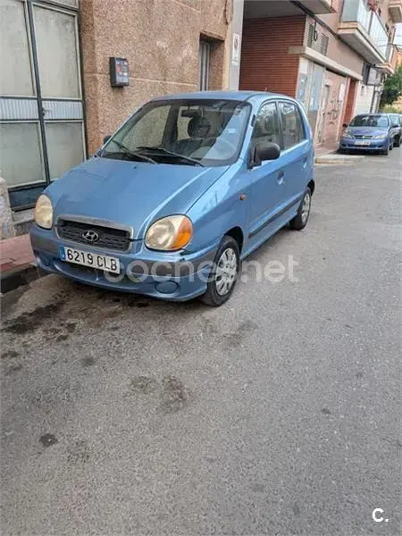 Usado Hyundai Atos GLS 55 CV (40 kW) 2003 Azul Utilitario
