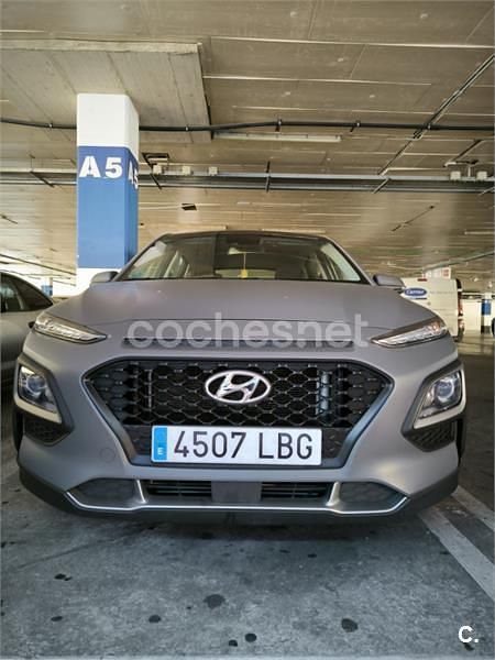 Usado Hyundai Kona 120 CV (88 kW) 2019 Gris / plata SUV