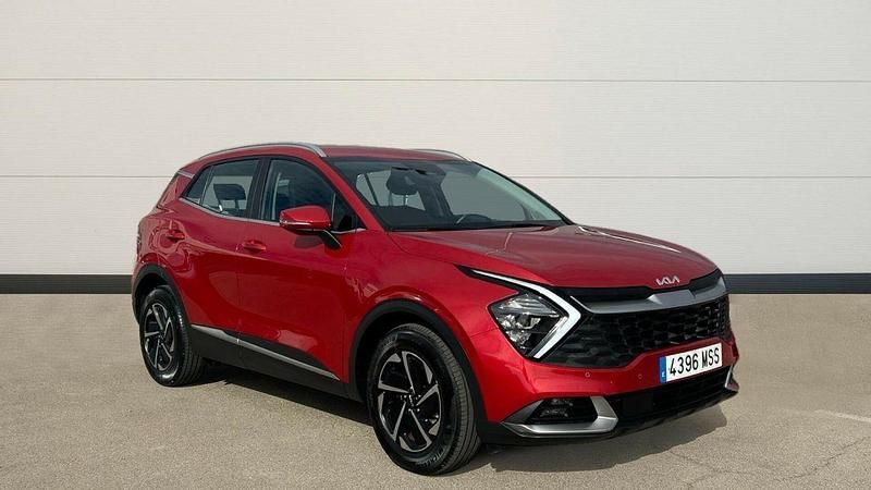 Rojo Usado 2024 Kia Sportage SUV | 33.300 € (Un poco caro) - Imagen 1/4