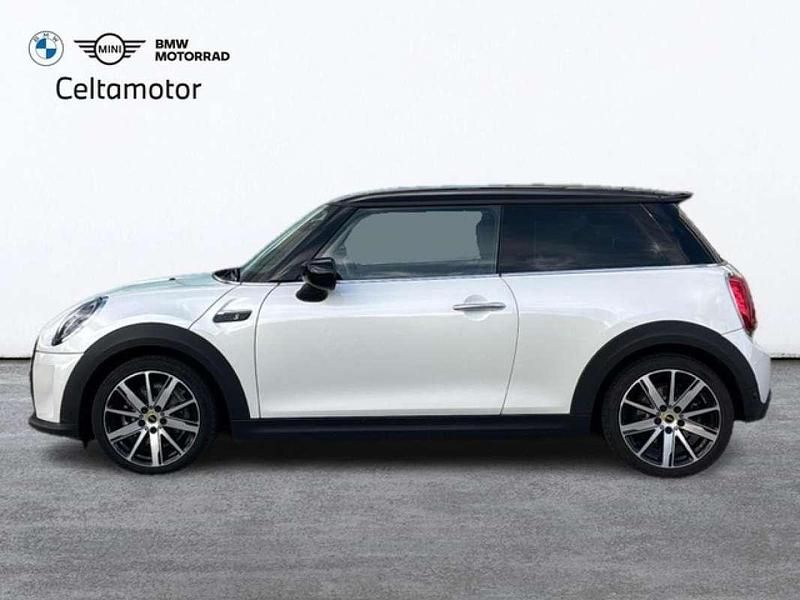 Usado Mini Cooper SE 135 kW (184 CV) 2023 Blanco Utilitario
