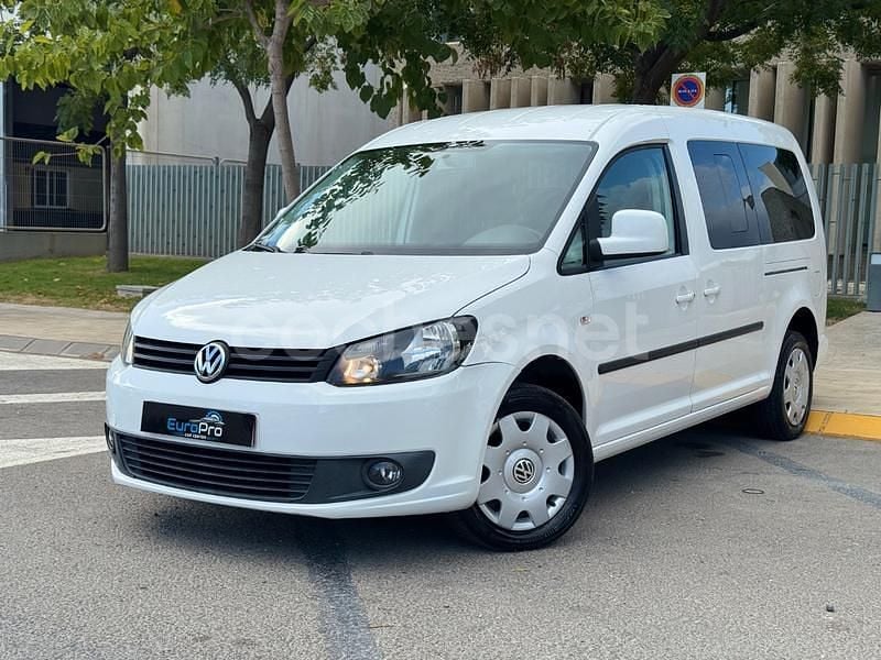 Usado VW Caddy Maxi Trendline 102 CV (75 kW) 2015 Blanco Monovolumen