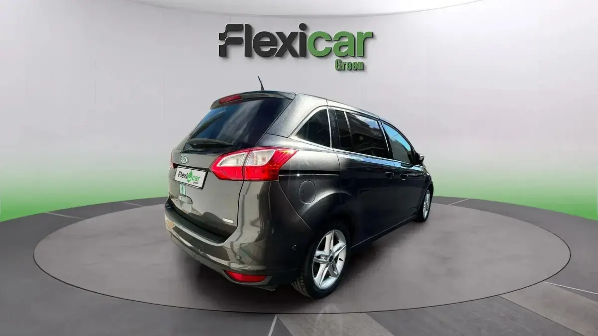 Usado Ford Grand C-Max Titanium 125 CV (91 kW) 2017 Gris Monovolumen
