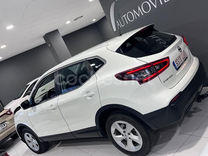 Usado Nissan Qashqai Acenta 115 CV (84 kW) 2021 Blanco SUV