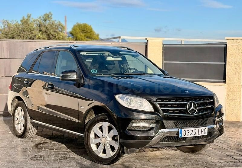 Usado Mercedes ML250 204 CV (150 kW) 2012 Negro SUV
