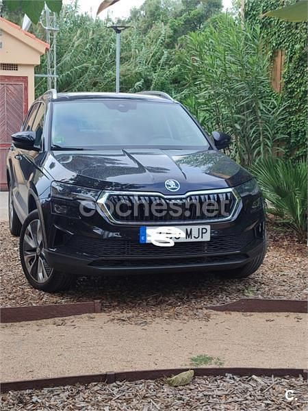 Usado Skoda Karoq Style 150 CV (110 kW) 2023 Negro SUV