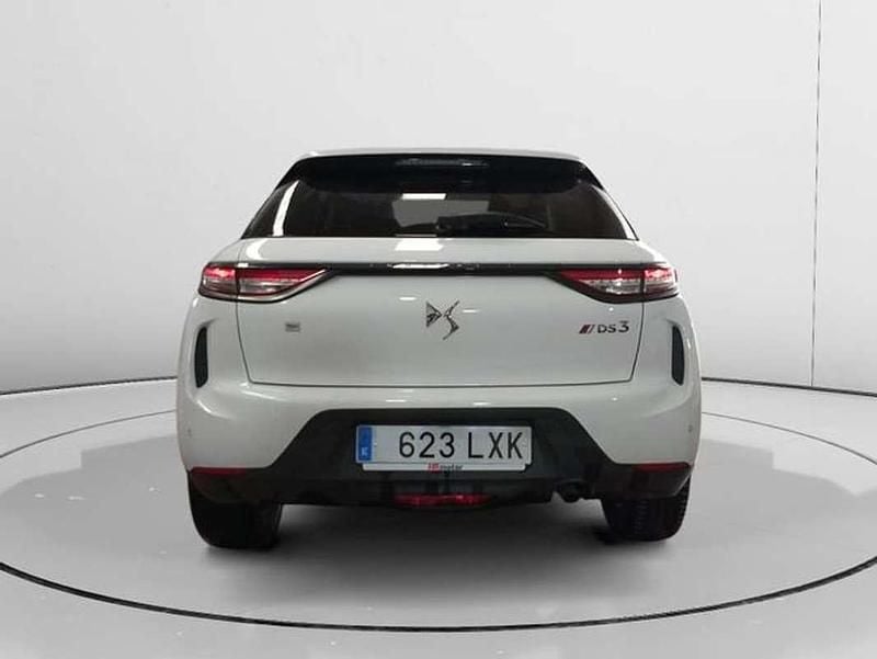 Usado DS Automobiles DS3 Crossback Performance 102 CV (75 kW) 2022 Blanco SUV