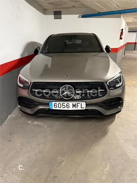 Usado Mercedes GLC300e 306 CV (225 kW) 2023 Gris / plata Coupe