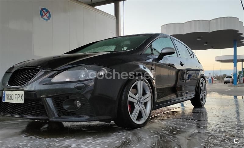 Negro Usado 2007 Seat Leon FR Berlina | 7000 € (Precio justo) - Imagen 1/4
