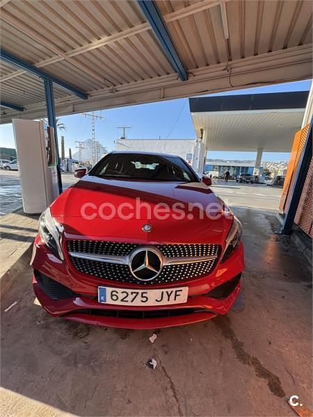 Usado Mercedes A200 AMG line 136 CV (100 kW) 2017 Rojo Berlina
