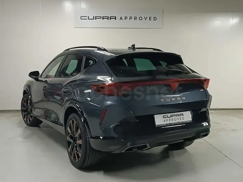 Usado Cupra Formentor 150 CV (110 kW) 2026 Gris / plata SUV